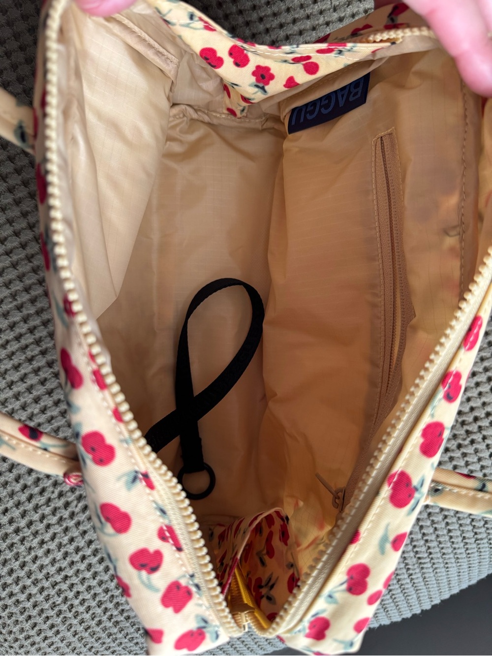 Cherry Print Yellow Baggu Bowler Shoulder Bag - Picture 3 of 3